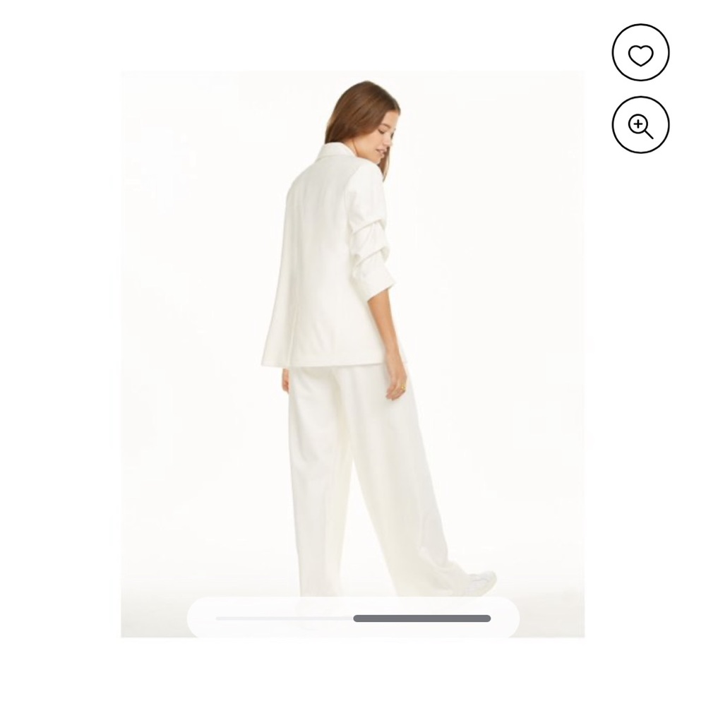 Danielle Bernstein White Blazer - image 5